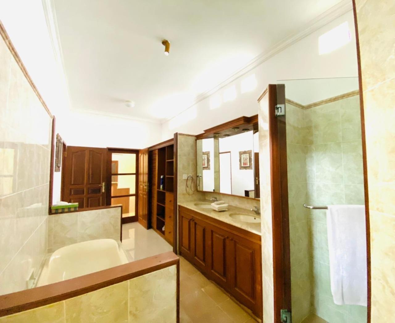 Sanur Bali Jade Villas מראה חיצוני תמונה